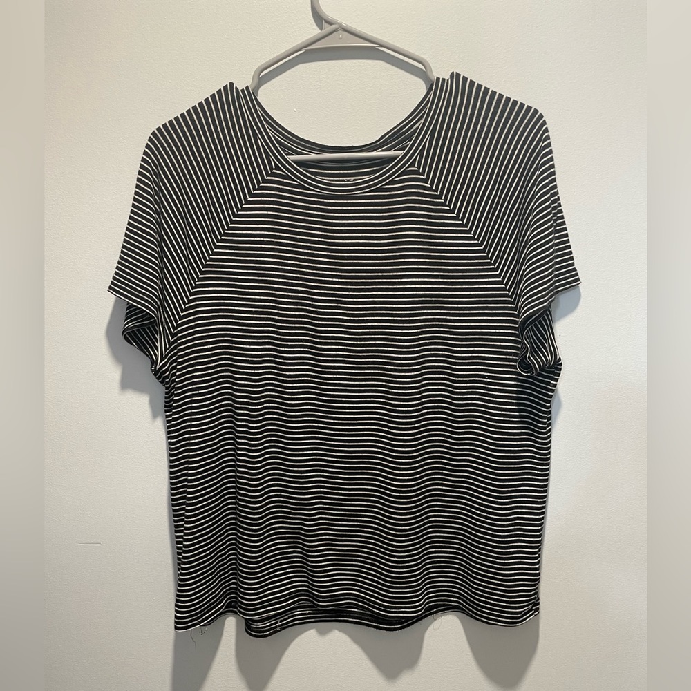 American Eagle Soft & Sexy Black Striped Tee - Size L